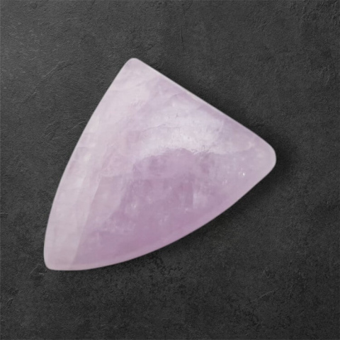 Kunzyt kaboszon 20x15 mm nr 98 Kunzyt kaboszon 20x15 mm nr 98