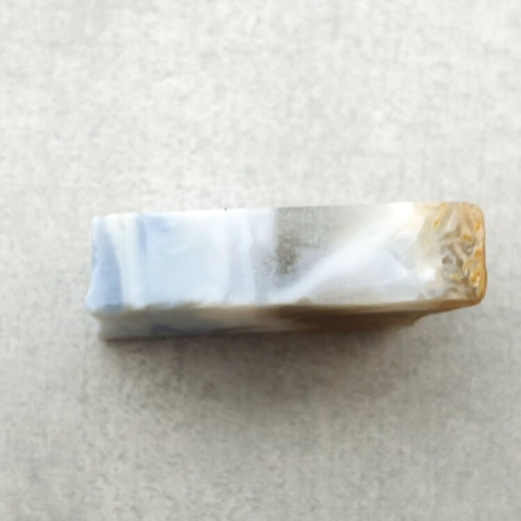 Opal niebieski ciety surowy 25x17 mm nr 129 Opal niebieski ciety surowy 25x17 mm nr 129