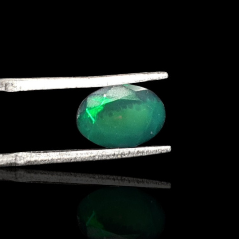 Czarny opal etiopski fasetowany 10x7 mm nr 682 Czarny opal etiopski fasetowany 10x7 mm nr 682