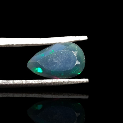 Czarny opal etiopski fasetowany 11x7 mm nr 668 Czarny opal etiopski fasetowany 11x7 mm nr 668