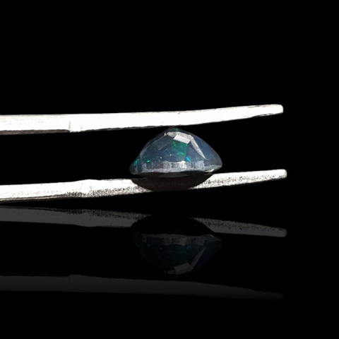 Czarny opal etiopski fasetowany fi 8 mm nr 709 Czarny opal etiopski fasetowany fi 8 mm nr 709