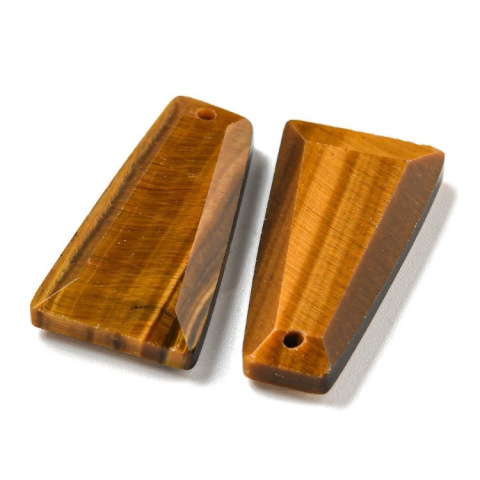 Tygrysie oko kamień fasetowany z dziurką 25x13 mm 1 szt. Tygrysie oko kamień fasetowany z dziurką 25x13 mm 1 szt.