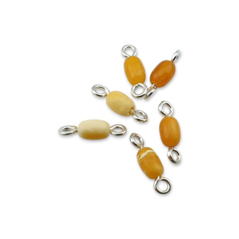 Srebrny łącznik z mlecznym bursztynem bałtyckim 10x3 mm 4 szt. Srebrny łącznik z mlecznym bursztynem bałtyckim 10x3 mm 4 szt.