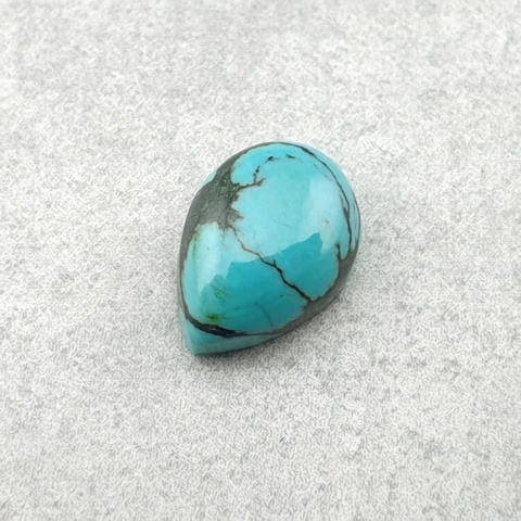 Turkus tybetański kaboszon 10x7 mm nr 196 Turkus tybetański kaboszon 10x7 mm nr 196