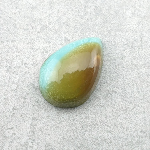 Turkus tybetański kaboszon 12x8 mm nr 211 Turkus tybetański kaboszon 12x8 mm nr 211