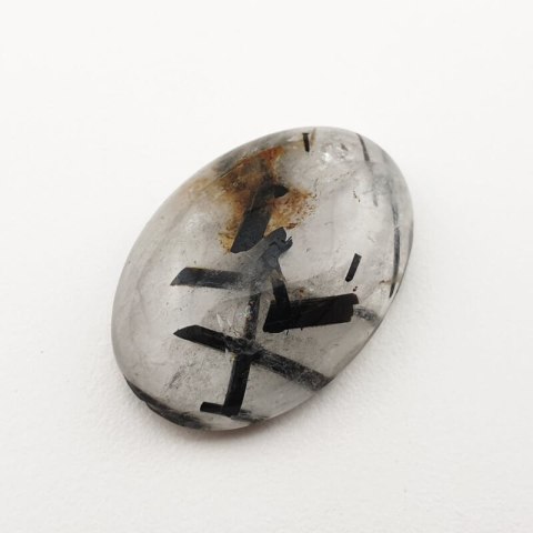 Kwarc z turmalinem kaboszon 27x18 mm nr 57 Kwarc z turmalinem kaboszon 27x18 mm nr 57