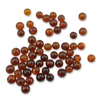 Bursztyn bałtycki kula bez dziurki 4-4,5 mm 10 szt.