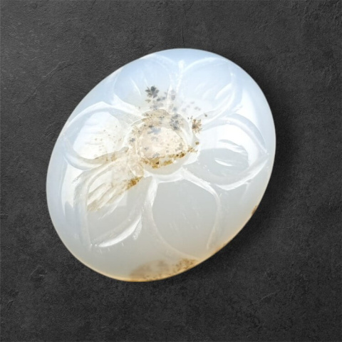 Agat montana kaboszon carved 21x17 mm nr 70 Agat montana kaboszon carved 21x17 mm nr 70