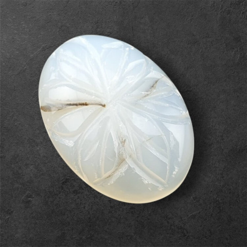 Agat montana kaboszon carved 26x18 mm nr 60 Agat montana kaboszon carved 26x18 mm nr 60