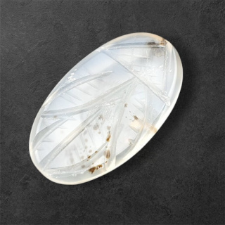 Agat montana kaboszon carved 28x16 mm nr 30