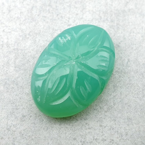 Chalcedon chryzo kaboszon carved 20x14 mm nr 91 Chalcedon chryzo kaboszon carved 20x14 mm nr 91