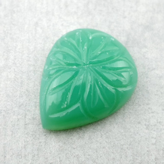 Chalcedon chryzo kaboszon carved 22x18 mm nr 5