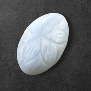 Agat blue lace kaboszon carving 23x15 mm nr 43