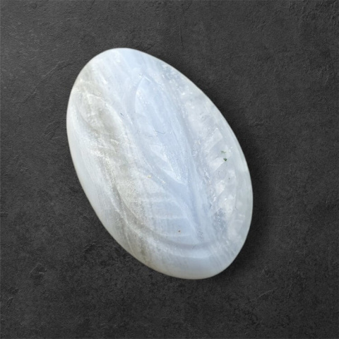 Agat blue lace kaboszon carved 29x18 mm nr 15 Agat blue lace kaboszon carved 29x18 mm nr 15