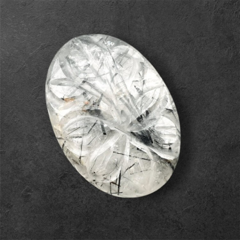 Kwarc z turmalinem kaboszon carved 26x18 mm nr 26 Kwarc z turmalinem kaboszon carved 26x18 mm nr 26