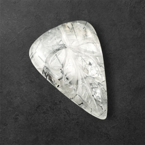 Kwarc z turmalinem kaboszon carved 30x20 mm nr 40 Kwarc z turmalinem kaboszon carved 30x20 mm nr 40