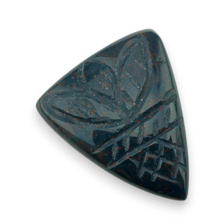 Heliotrop kaboszon carved 27x23 mm nr 9