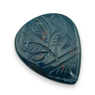 Heliotrop kaboszon carved 36x31 mm nr 18