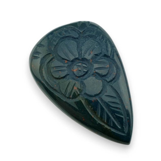 Heliotrop kaboszon carved 39x25 mm nr 3