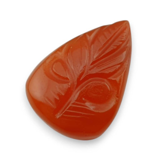 Karneol kaboszon carved 26x19 mm nr 84