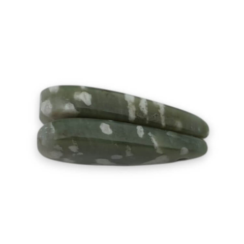 Jadeit peace para kaboszonów z dziurką 22x12 mm nr P539 Jadeit peace para kaboszonów z dziurką 22x12 mm nr P539