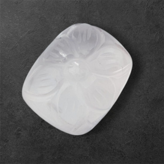 Kwarc różowy kaboszon carved 23x19 mm nr 33