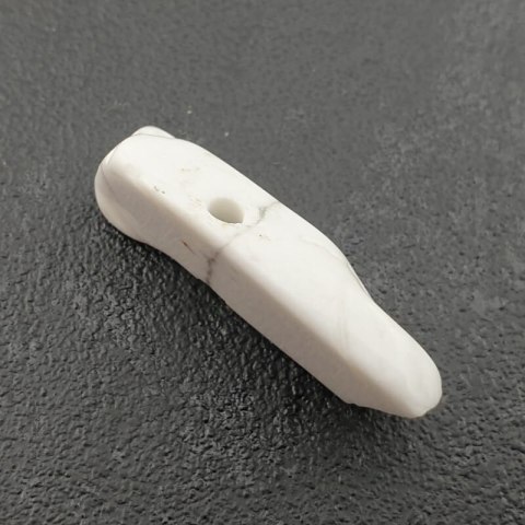 Howlit sopel 30x11 mm nr 35 Howlit sopel 30x11 mm nr 35