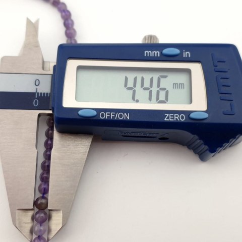 Ametyst kula 4 mm 30 szt Ametyst kula 4 mm 30 szt