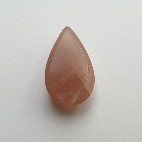 Kamień księżycowy brzoskwiniowy kaboszon 21x13 mm nr 48 Kamień księżycowy brzoskwiniowy kaboszon 21x13 mm nr 48