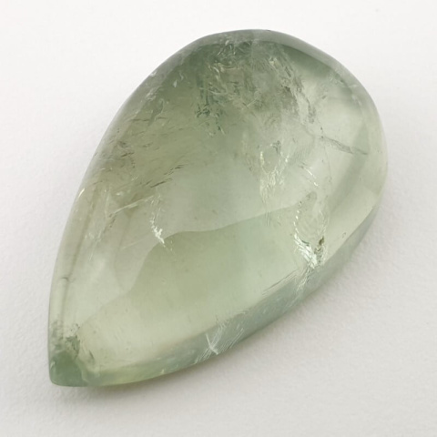 Prazjolit kaboszon 31x19 mm nr 48 Prazjolit kaboszon 31x19 mm nr 48