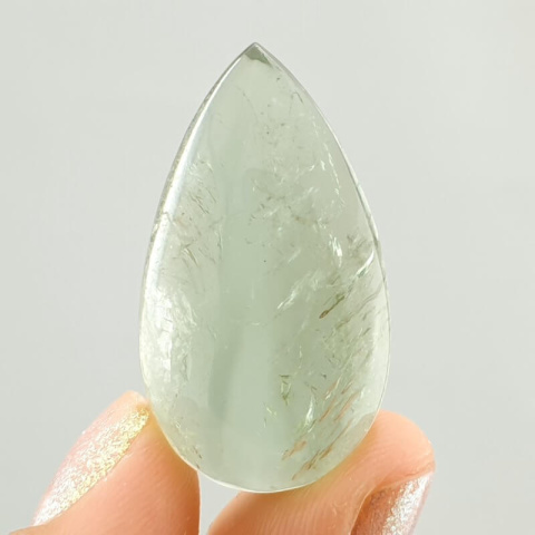 Prazjolit kaboszon 32x18 mm nr 76 Prazjolit kaboszon 32x18 mm nr 76