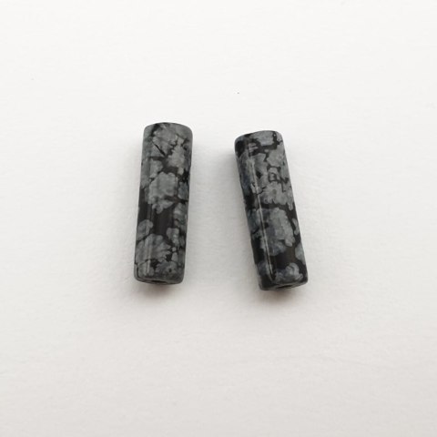 Obsydian śnieżny walec 13x4 mm 2 szt