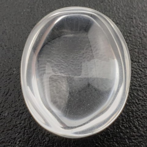 Kryształ górski kaboszon 25x20 mm nr 56 Kryształ górski kaboszon 25x20 mm nr 56