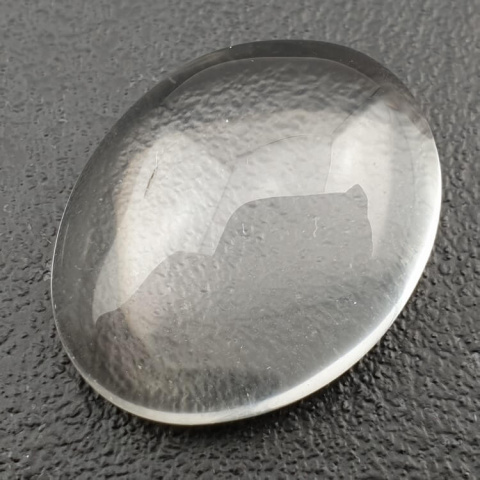 Kryształ górski kaboszon 25x20 mm nr 67 Kryształ górski kaboszon 25x20 mm nr 67