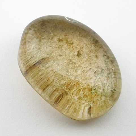 Kwarc ogrodowy kaboszon 30x22 mm nr 42 Kwarc ogrodowy kaboszon 30x22 mm nr 42