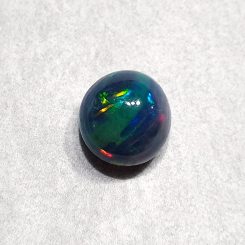Czarny Opal Etiopski 10x10 mm nr 310 Czarny Opal Etiopski 10x10 mm nr 310