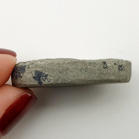 Piryt kaboszon surowy 33x18 mm nr 4 Piryt kaboszon surowy 33x18 mm nr 4