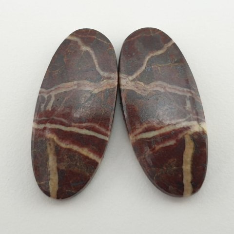Jaspis kokosowy para kaboszonów 3,1x1,4 cm nr 6 Jaspis kokosowy para kaboszonów 3,1x1,4 cm nr 6