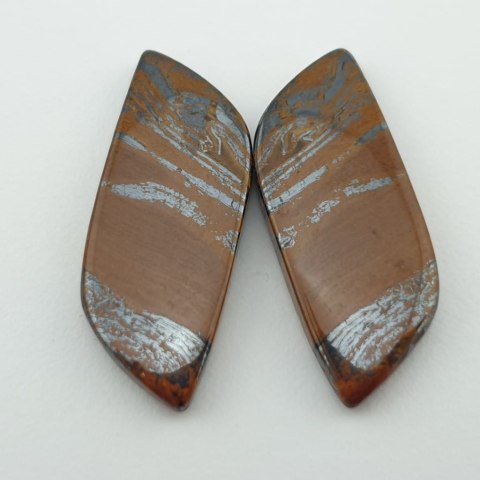 Tygrysie żelazo para kaboszonów 3,1x1,2 cm nr 3 Tygrysie żelazo para kaboszonów 3,1x1,2 cm nr 3
