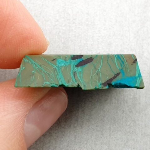 Chryzokola cięta surowa 23x20 mm nr 91 Chryzokola cięta surowa 23x20 mm nr 91