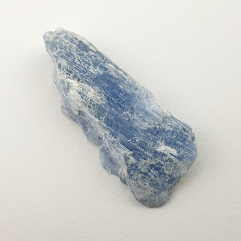 Kyanit surowy 27x12 mm nr 221 Kyanit surowy 27x12 mm nr 221