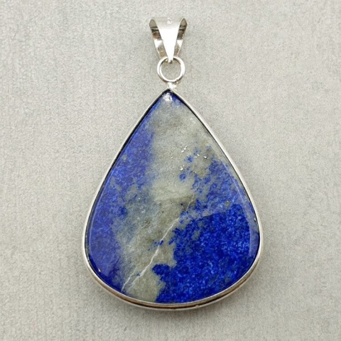 Lapis lazuli zawieszka 38x30 mm nr 64