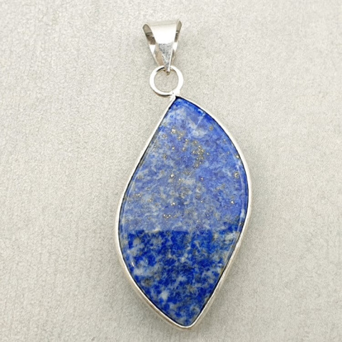 Lapis lazuli zawieszka 37x21 mm nr 113