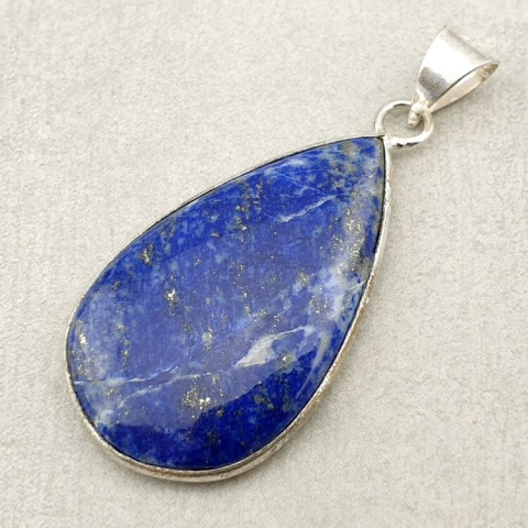 Lapis lazuli zawieszka 40x24 mm nr 108