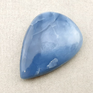 Opal niebieski kaboszon 31x23 mm nr 315