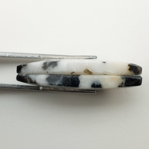 Jaspis zebra para kaboszonów z dziurką 33x14 mm nr P460 Jaspis zebra para kaboszonów z dziurką 33x14 mm nr P460