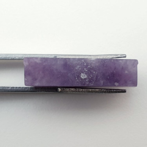 Lepidolit cięty surowy 25x14 mm nr 79 Lepidolit cięty surowy 25x14 mm nr 79