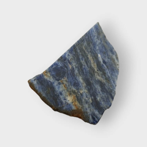 Sodalit cięty surowy 35x28 mm nr 18 Sodalit cięty surowy 35x28 mm nr 18