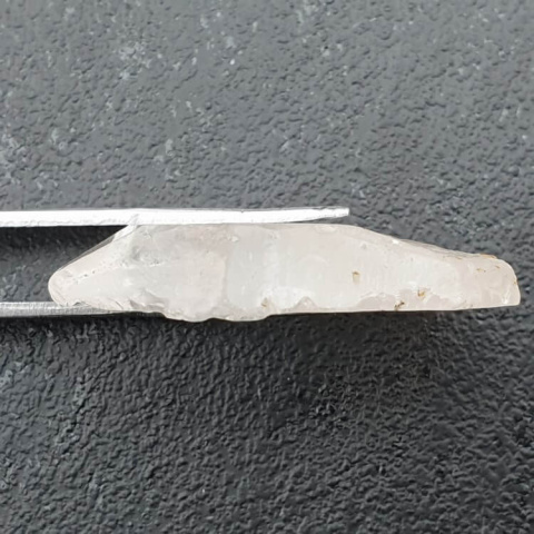 Kryształ górski cięty surowy 34x21 mm nr 11 Kryształ górski cięty surowy 34x21 mm nr 11