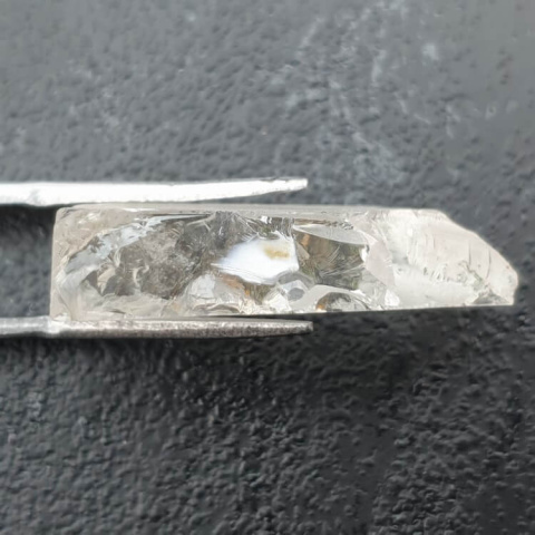 Kryształ górski cięty surowy 26x14 mm nr 79